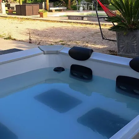 Le Nid Du Canal Holiday home Pezens